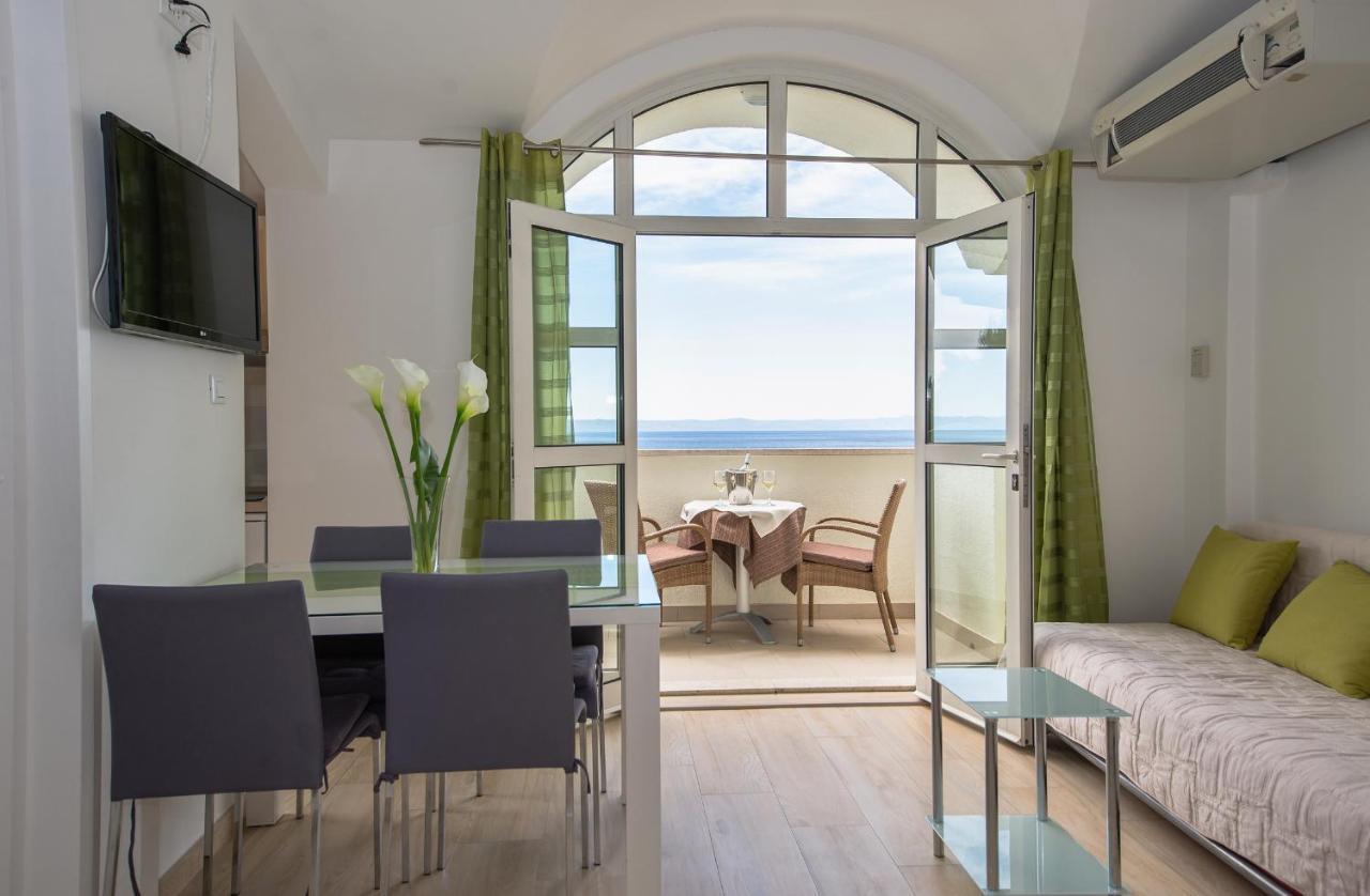 Apartments Beach Макарська Екстер'єр фото