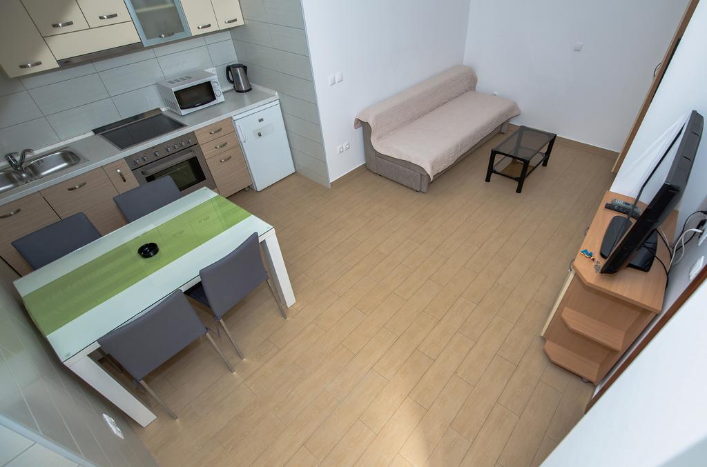 Apartments Beach Макарська Номер фото